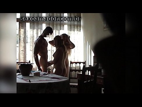 ❤️ جنسی دوست ایک دیو آدمی اور اس کے ساتھ ایک تھریسم کو مدعو کرتے ہیں۔ ❤️ ہم پر ❌️❤