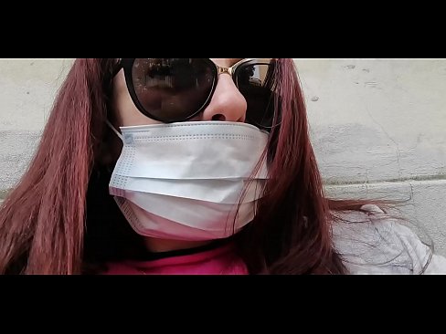 ❤️ نکولیٹا نے اپنے پڑوسی سے بدلہ لیا اور اپنے گیراج میں پیشاب کر دیا (خصوصی کوویڈ 19 اطالوی قرنطینہ) ❤️  ہم پر  ❌️❤